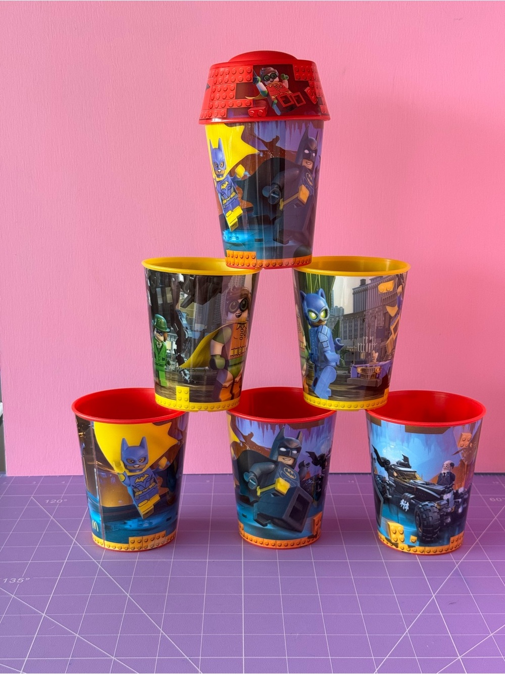 2017 McDonald’s Lego Batman Party Cups Set of 6 with 1 lid